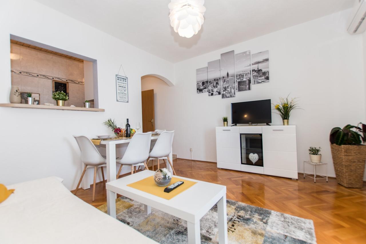 Seaview Apartment Slavica بريلا المظهر الخارجي الصورة